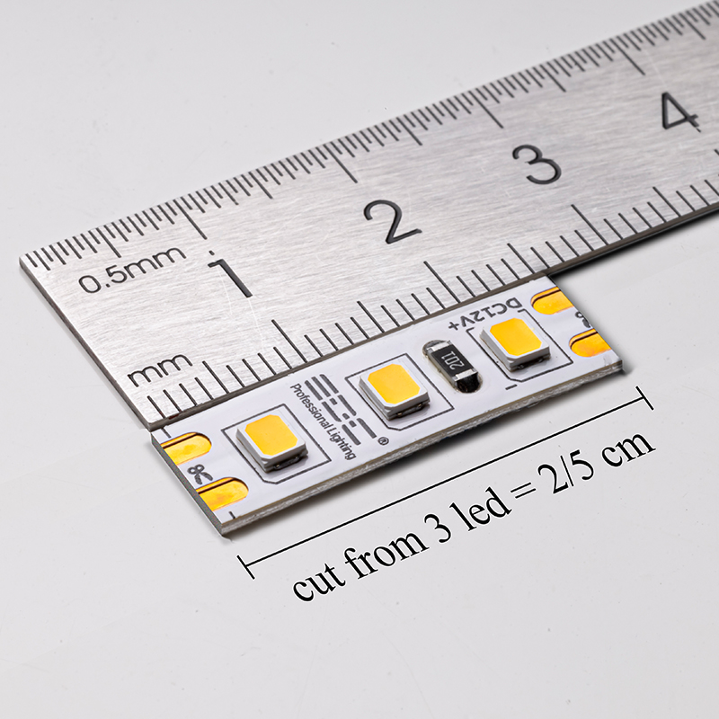 استریپ وایرلس ۱۲ ولت EDC با توان ۱۰ وات و تراکم ۱۲۰ ال‌ای‌دی، گزینه‌ای مطمئن و کارآمد برای نورپردازی داخلی دقیق و اقتصادی با نوری یکنواخت و ملایم است.